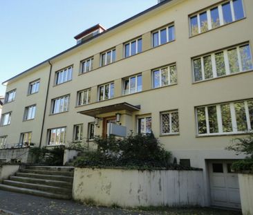 Grosszügige 4-Zimmerwohnung an zentraler Lage - Foto 1