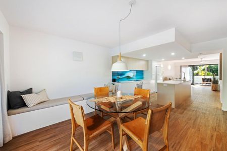 Relaxed Fully Furnished Retreat in Sought-After Sunshine Beach - Photo 2