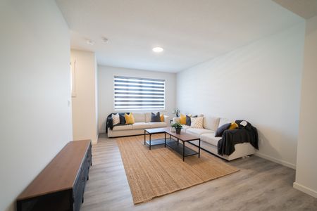 545-563 Paterson Way SW, Edmonton, AB, Paisley - Photo 3