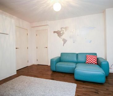 Studio to rent - Photo 6