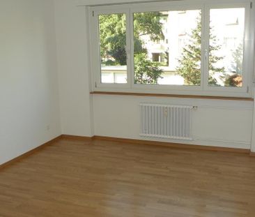 Charmante 4-Zimmerwohnung an zentraler Lage - Photo 6