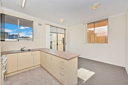 Unit 3/1 Charles Street, Forest Lodge. - Photo 4