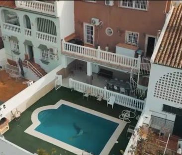 Alquiler de chalet pareado en Calle Copérnico s/n - Photo 4