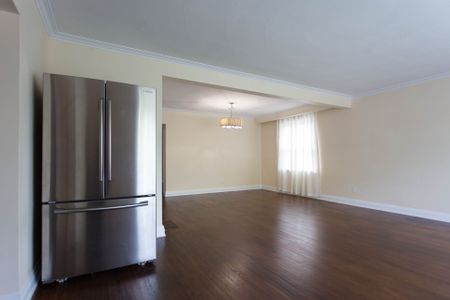 For Lease - 30 Northampton Drive, Toronto, Ontario - Photo 3