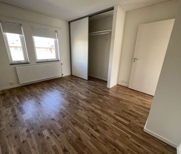 Östra Kaserngatan 5 AD - Photo 2