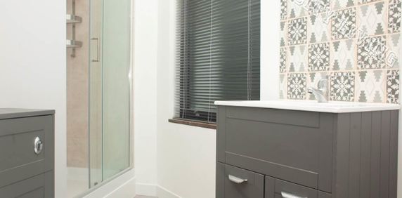 Studio 1, 207 High Street - Photo 2