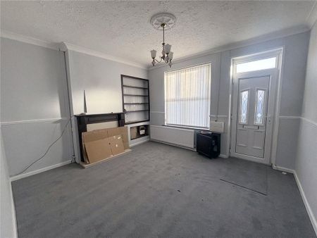 3 bedroom terraced house to rent - Photo 2