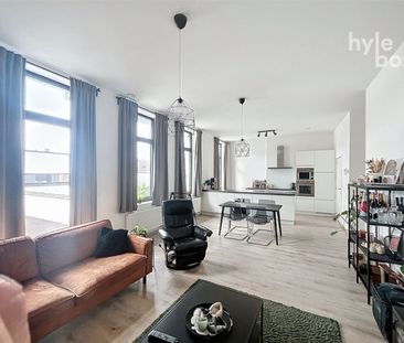 Instapklaar 2 slaapkamer appartement met ruim terras - Photo 3