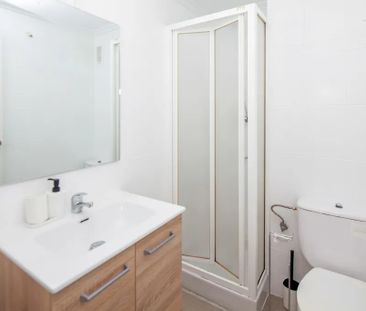 Carrer del Doctor Manuel Candela, Valencia, Valencian Community 46021 - Photo 6