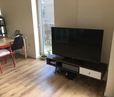 1 Bed Flat, Collent Street, E9 - Photo 3