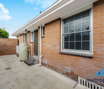 3/28 Raeburn Street, PASCOE VALE, VIC - Photo 4