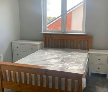 Flat to rent on - Photo 4