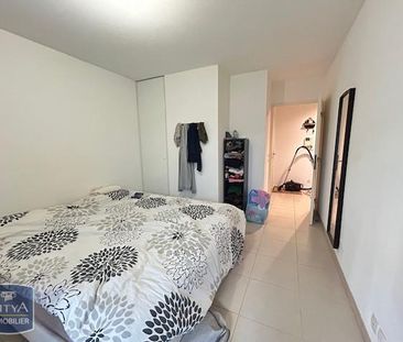 Location Appartement 2 pièces 38m² VALLAURIS 06220 - Photo 2