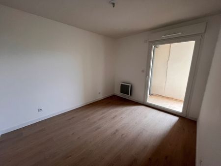 Location Appartement 2 pièces 45m² ST JORY 31790 - Photo 3