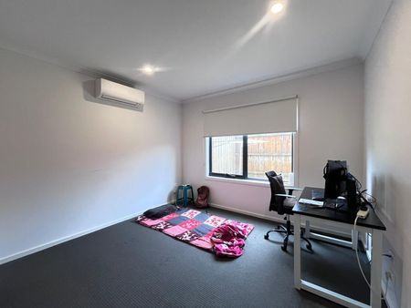 Charming Home in Prime Location - Photo 5