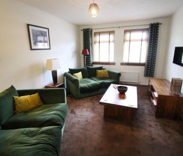 3 bedroom detached house to rent - Photo 4