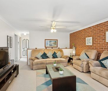 Low Maintenance Family Home - Photo 4