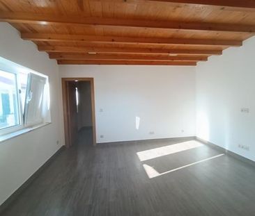 Moradia em Santarém - Photo 1