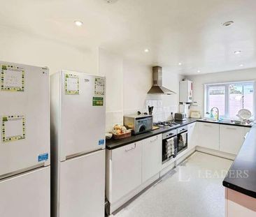 Pitcroft Road, Portsmouth, Hampshire, PO2 - Photo 4