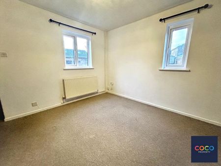 1 bedroom semi-detached house to rent - Photo 3