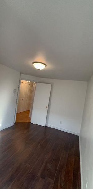 Condo 4 1/2 POINTE-AUX-TREMBLES - Photo 1
