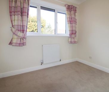 4 bedroom detached house to rent - Photo 5