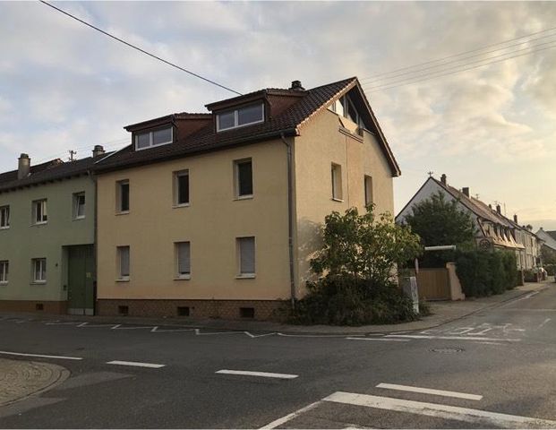 4 Zimmer Wohnung 90qm renoviert - Photo 1