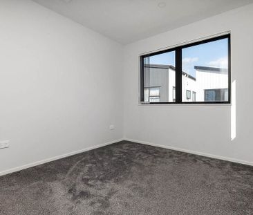 4 BDR house for rent ( Papakura) - Photo 4