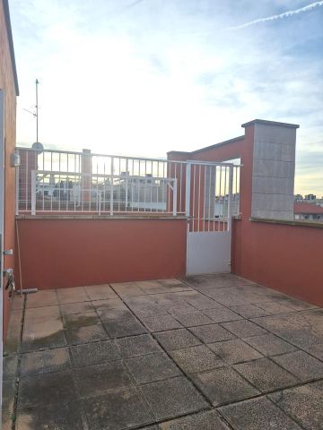 Ático de alquiler en La Flota - Photo 5