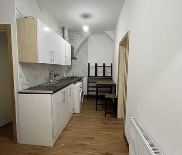 Room in a Shared House, Refurbished Mmu Uom Piccadilly Stat, M12 - Photo 3