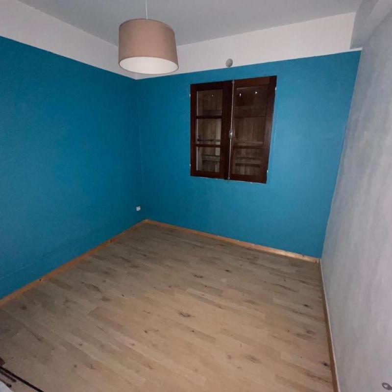 Location Appartement 5 pièces 132m² LE TAMPON 97430 - Photo 1