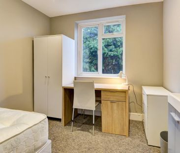 6 bedroom house to rent - Photo 3