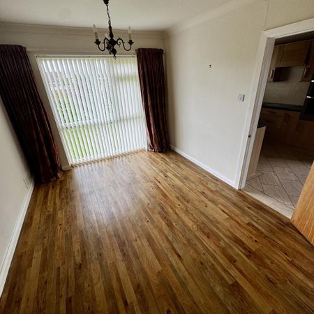 3 bedroom bungalow to rent - Photo 3