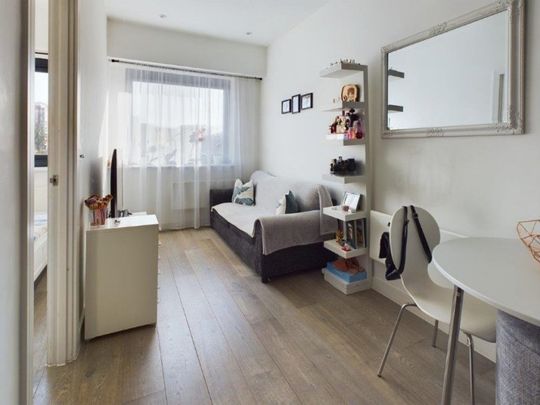 Bath Road, Slough, Berkshire,SL1 - Photo 1