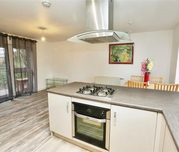 2 Bed Flat, Mansfield Park Street, SO18 - Photo 6