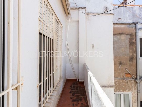 València, Valencian Community 46005 - Photo 1