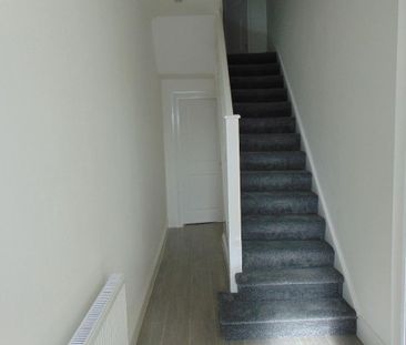 4 bedroom terraced house to rent - Photo 4