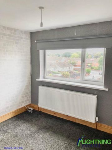 2 bedroom semi-detached house to rent - Photo 5