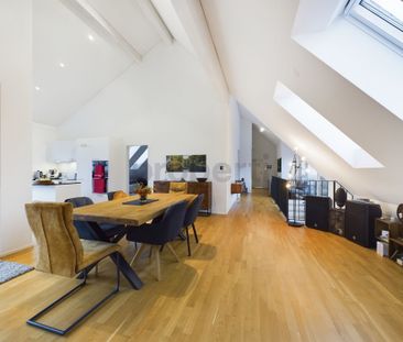 Einmaliges Wohnerlebnis in Ernetschwil Möblierte Attika mit Panoram... - Foto 3