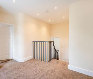 3 bedroom detached house to rent - Photo 4