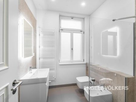Pronájem bytu 3+kk 103 m2 - Fotografie 3