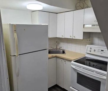 382 PINEMEADOW AVENUE - Photo 6