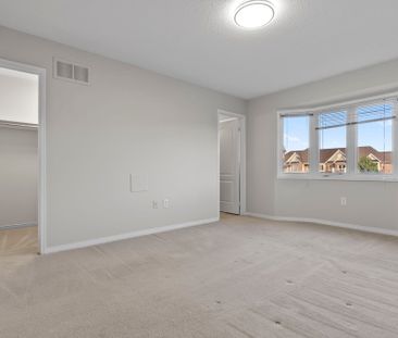 For Lease - 110 Expedition Crescent, Whitchurch-Stouffville, Ontario - Photo 1