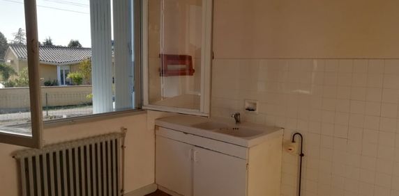 Location Maison 3 pièces 83m² - Photo 2