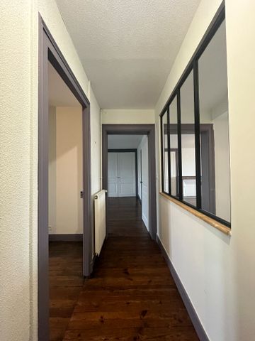 AVENUE DE TURENNE, T3 de 75m2 avec cuisine équipée ! - Photo 2