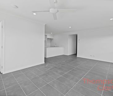 Near new Duplex - Photo 1