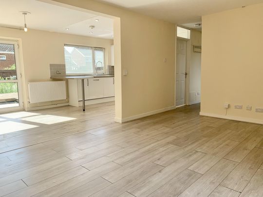 Redwood Lane, Brandon, Raf Lakenheath - Photo 1