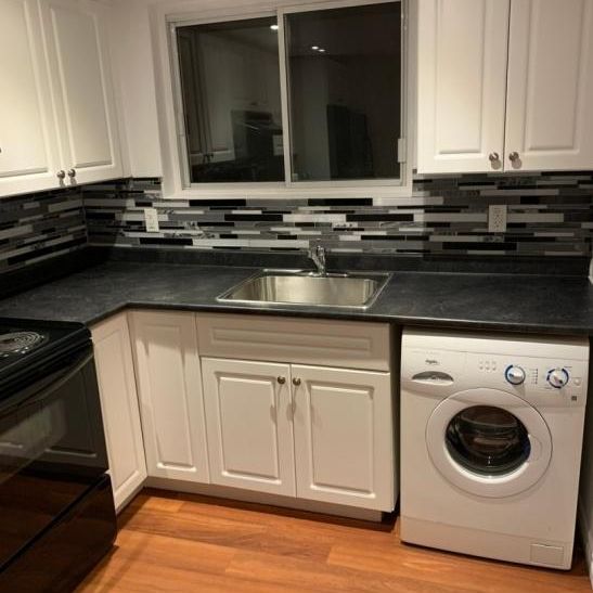 8711A Rue Barbeau, H1R 2N3, H1R 2N3, Montréal - Photo 1