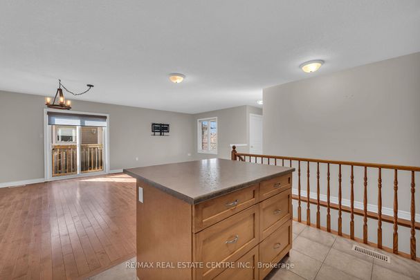 Semi-Detached Home For Lease | X8126898 - Photo 1