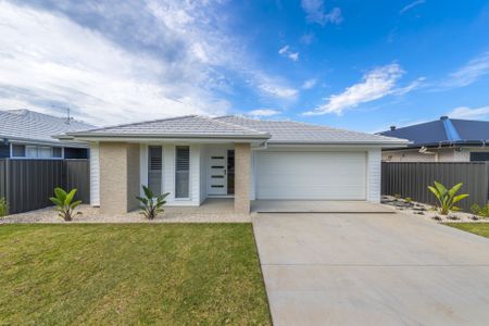 5 Mermaid Drive, Sandy Beach - Photo 5